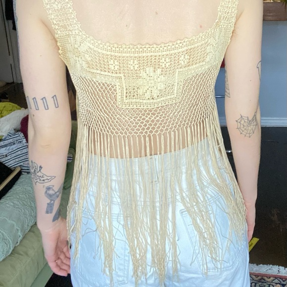 VINTAGE Y2K BOHO FRINGE CROCHET TOP - Picture 2 of 4